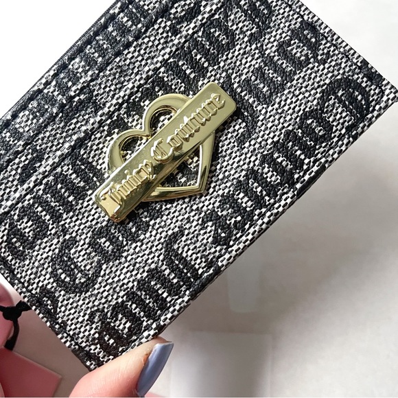 NWT Juicy Couture Monogram card wallet - Picture 3 of 7